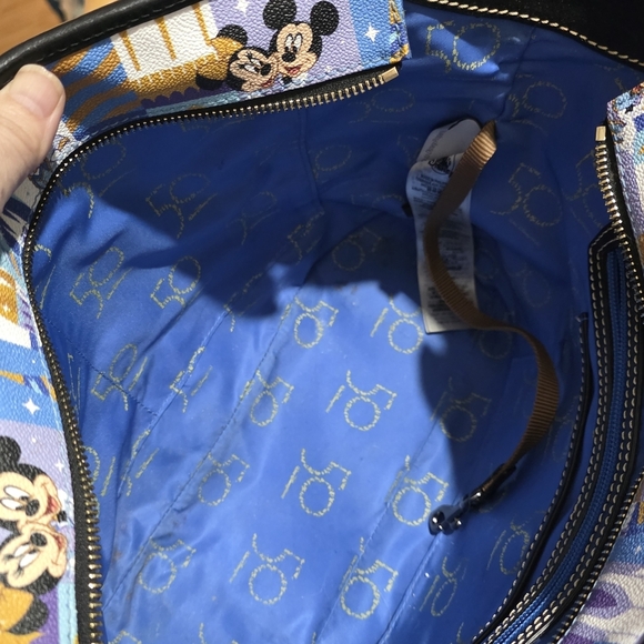 DOONEY AND BURKE DISNEY 50TH ANNIVERSARY HANDBAG PURSE TOTE Mickey & Minnie - Picture 6 of 10